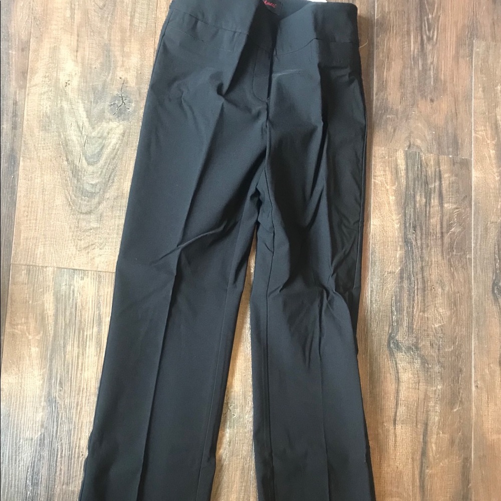 Black bootcut size 2 rekucci pants